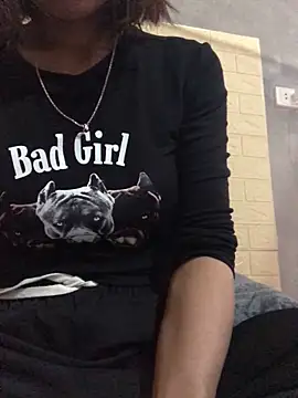 Trangbabylove online show from 06-09-26, 05:30