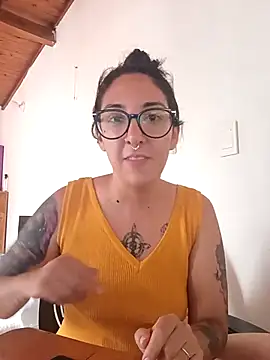 Melinerd online show from 11-16-25, 04:45