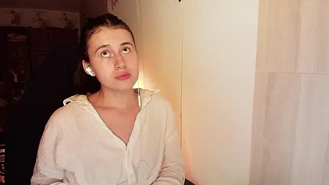 KristinaScott online show from 02-28-26, 06:42