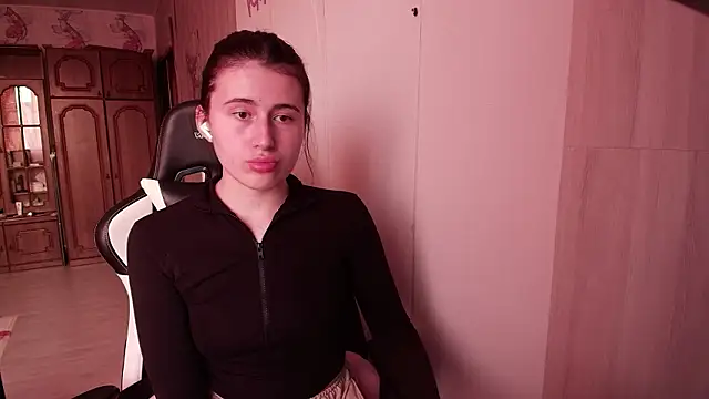 KristinaScott online show from 03-11-26, 03:18