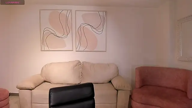 HaileyRoss  online show from 02-18-26, 11:39