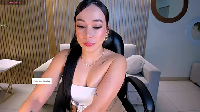 ZaraKafruni online show from 04-25-26, 04:26