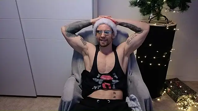 Snapshot of Mystery_Mark chatting on 12-22-25, 06:27 Mystery Mark online show from 12-22-25, 06:27