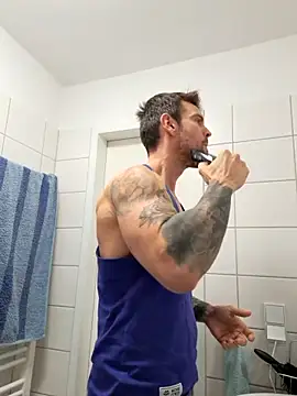 Snapshot of Mystery_Mark chatting on 01-07-26, 07:38 Mystery Mark online show from 01-07-26, 07:38