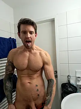 Snapshot of Mystery_Mark chatting on 02-16-26, 05:53 Mystery Mark online show from 02-16-26, 05:53