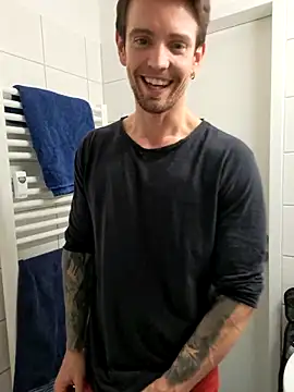 Snapshot of Mystery_Mark chatting on 02-21-26, 08:43 Mystery Mark online show from 02-21-26, 08:43