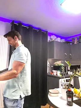 Snapshot of Mystery_Mark chatting on 03-11-26, 07:53 Mystery Mark online show from 03-11-26, 07:53