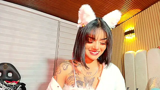 Milu carbajal x online show from 07-22-26, 03:31
