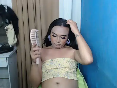 Miss Adalia Rose online show from 04-12-26, 12:26