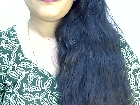 Muskan Jha online show from 04-14-26, 02:01