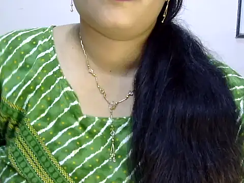 Muskan Jha online show from 07-20-26, 01:02