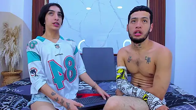 Loversinfire2 online show from 04-24-26, 02:03