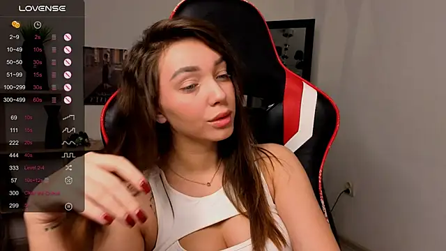 Emilia mala online show from 11-29-25, 07:28