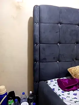 honeypot224 online show from 04-26-26, 03:15