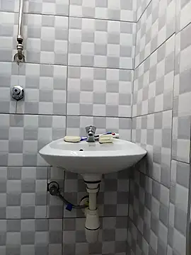 Snapshot of BelindaLexy chatting on 04-07-26, 06:47 BelindaLexy online show from 04-07-26, 06:47