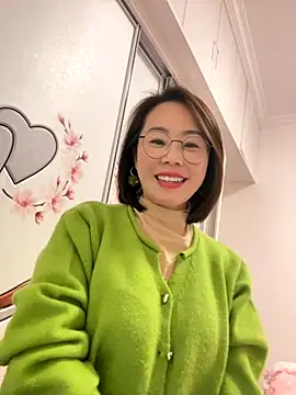 Snapshot of xiaoling2358 chatting on 11-28-25, 01:25 xiaoling2358 online show from 11-28-25, 01:25