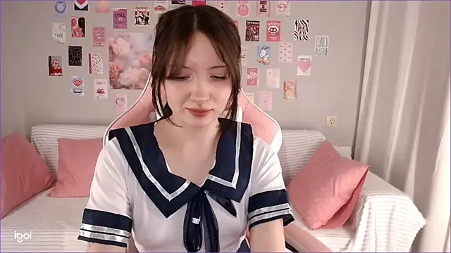 Snapshot of Lexi_Bottom chatting on 02-10-26, 02:04 Lexi Bottom online show from 02-10-26, 02:04