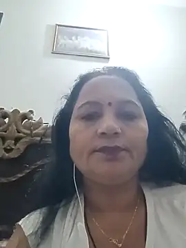 Snapshot of Horney_Ladyy chatting on 11-15-25, 03:52 Horney Ladyy online show from 11-15-25, 03:52