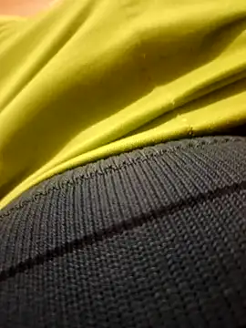 Snapshot of BuskedFester chatting on 11-30-25, 05:22 BuskedFester online show from 11-30-25, 05:22