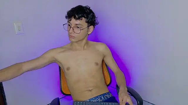 andrew dann online show from 11-25-25, 08:20