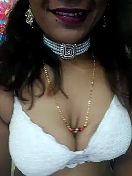 Premalatha 28 online show from 04-26-26, 07:39