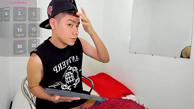 Lucastorrez01 online show from 02-14-26, 04:26