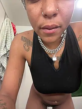 Snapshot of tareefa chatting on 02-12-26, 08:59 tareefa online show from 02-12-26, 08:59