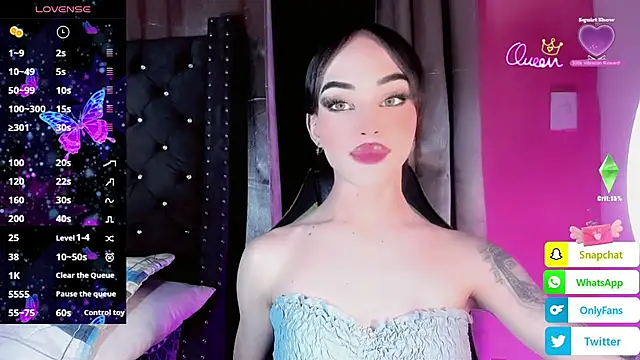 Snapshot of Baby_luxury chatting on 01-08-26, 01:30 Baby luxury online show from 01-08-26, 01:30