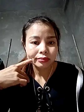 Snapshot of mon1-day chatting on 12-14-25, 07:58 mon1-day online show from 12-14-25, 07:58