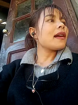 Snapshot of mon1-day chatting on 02-21-26, 06:47 mon1-day online show from 02-21-26, 06:47