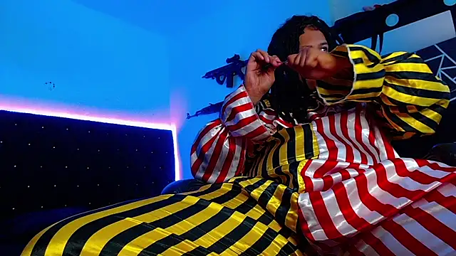 Snapshot of Zero-X9 chatting on 02-20-26, 08:31 Zero-X9 online show from 02-20-26, 08:31