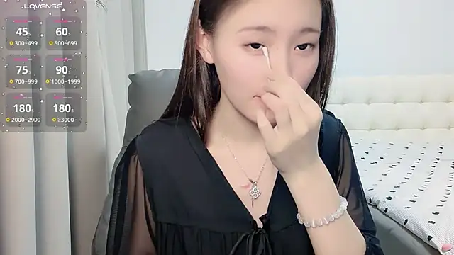 H-2005 online show from 05-25-26, 12:44