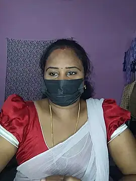 Snapshot of Tamil_devagi chatting on 07-04-26, 06:08 Tamil devagi online show from 07-04-26, 06:08