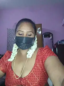 Snapshot of Tamil_devagi chatting on 07-31-26, 05:12 Tamil devagi online show from 07-31-26, 05:12