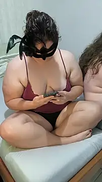 Snapshot of Marrie_Candy chatting on 11-25-25, 07:41 Marrie Candy online show from 11-25-25, 07:41