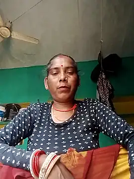 Snapshot of Xx_savita chatting on 05-19-26, 10:32 Xx savita online show from 05-19-26, 10:32