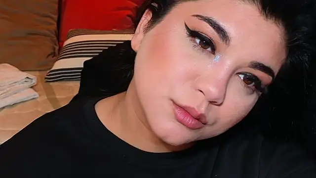 Snapshot of SpicyCarlaXX chatting on 05-06-26, 07:52 SpicyCarlaXX online show from 05-06-26, 07:52