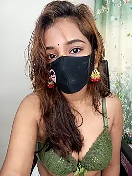 Snapshot of Sexy-Jara1 chatting on 12-14-25, 10:09 Sexy-Jara1 online show from 12-14-25, 10:09