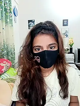 Snapshot of Sexy-Jara1 chatting on 02-13-26, 06:37 Sexy-Jara1 online show from 02-13-26, 06:37