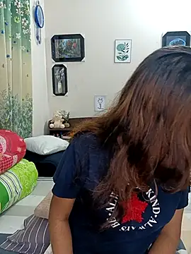 Snapshot of Sexy-Jara1 chatting on 02-24-26, 02:26 Sexy-Jara1 online show from 02-24-26, 02:26