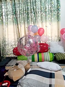 Snapshot of Sexy-Jara1 chatting on 03-02-26, 02:14 Sexy-Jara1 online show from 03-02-26, 02:14