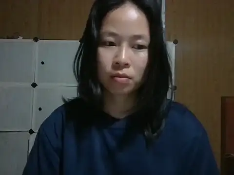 Cat-meow online show from 04-28-26, 02:22