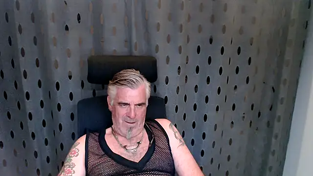 Buidapest online show from 07-13-26, 12:02