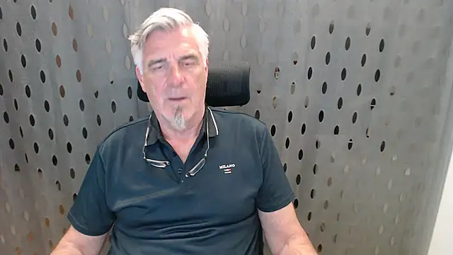 Buidapest online show from 07-15-26, 11:54