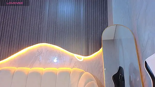 zoe tp online show from 03-10-26, 08:14