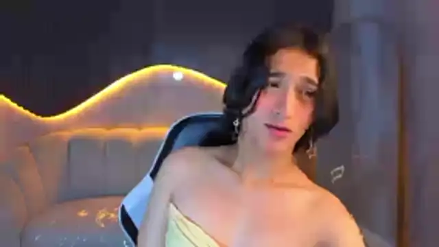 zoe tp online show from 03-12-26, 08:04