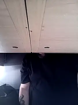 Snapshot of LetsmeetLincoln chatting on 11-16-25, 06:02 LetsmeetLincoln online show from 11-16-25, 06:02