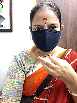 Queen-Neha online show from 01-14-26, 03:17