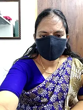 Queen-Neha online show from 02-17-26, 05:37