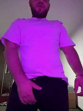 Snapshot of Andreiandu23 chatting on 04-02-26, 06:49 Andreiandu23 online show from 04-02-26, 06:49